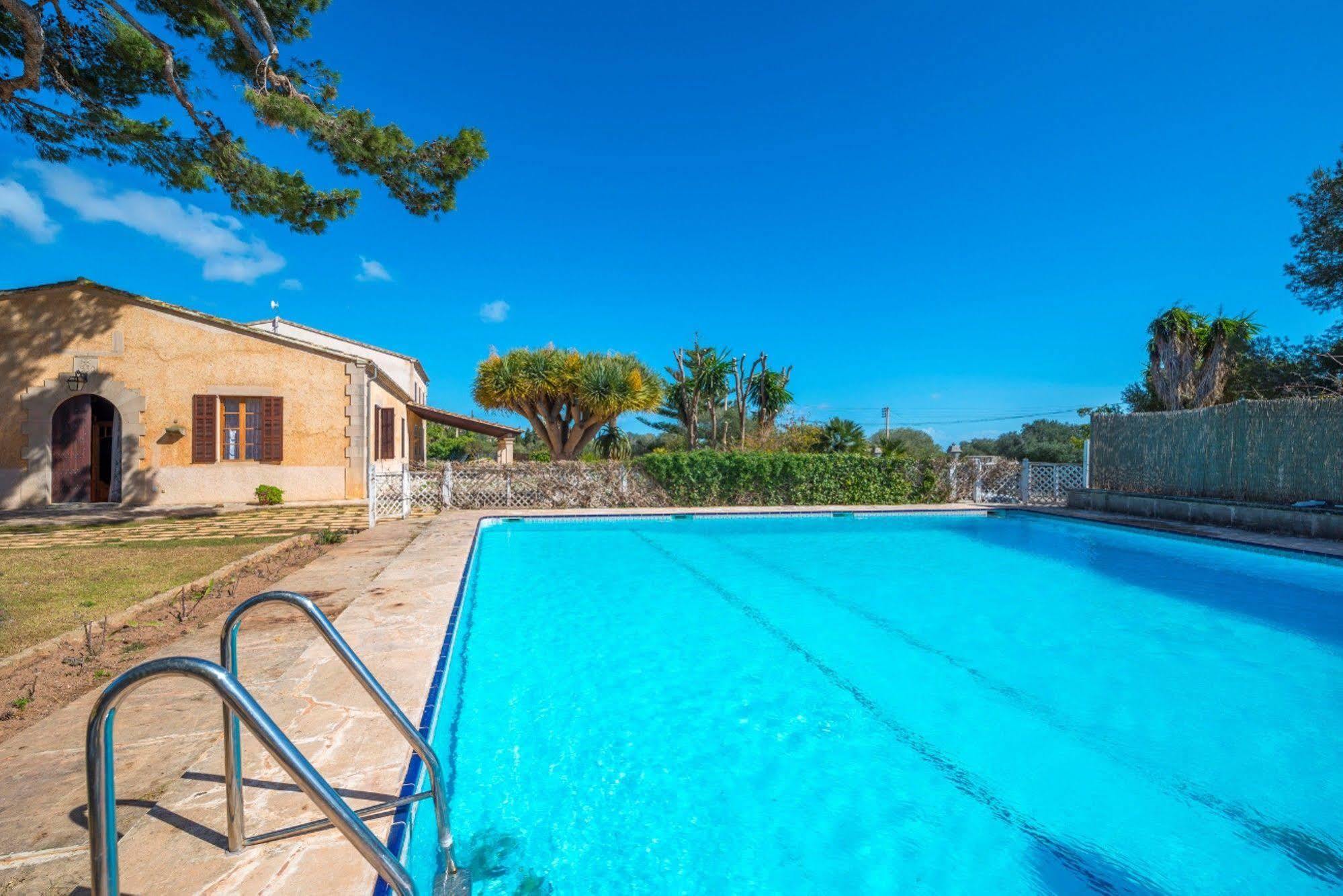 Villa Can Cirerol Puerto Colom Ngoại thất bức ảnh